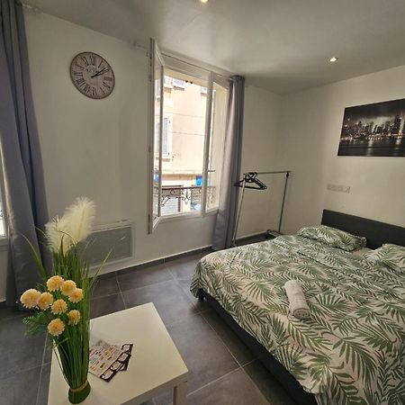 2 Studio Cosy Wifi A Meulan Buitenkant foto